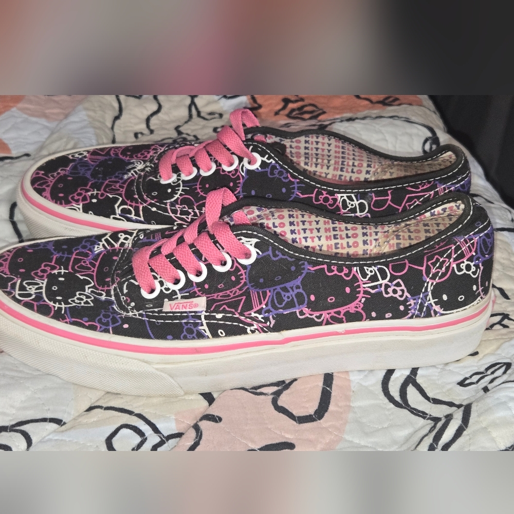 Vans Hello Kitty Sneakers
